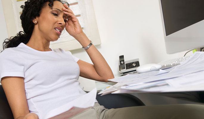 Womens Suffering from chronic migraine pain